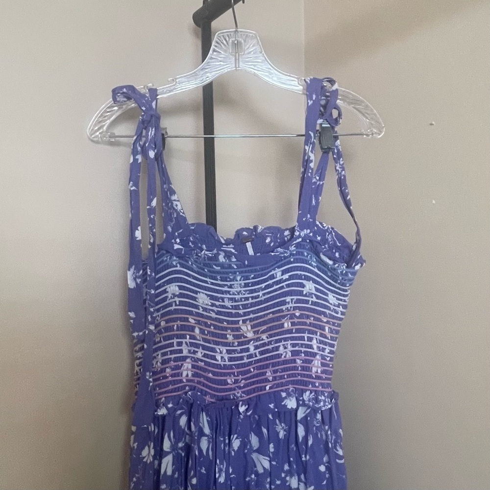 FREE PEOPLE Periwinkle/ Purple Floral Smocked Jumpsuit - Picture 4 of 9
